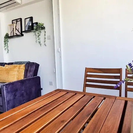 Phaedrus Living - Seaside Executive Flat Harbour 206 Διαμέρισμα Πάφος