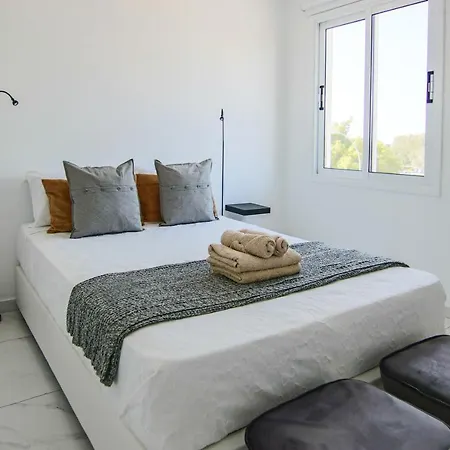 Apartment Phaedrus Living - Seaside Executive Flat Harbour 206
