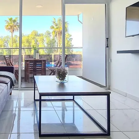 Διαμέρισμα Phaedrus Living - Seaside Executive Flat Harbour 206 *