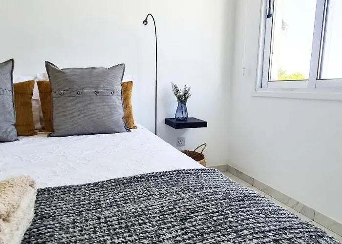 アパート Phaedrus Living - Seaside Executive Flat Harbour 206 パ フォス