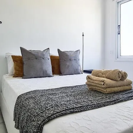 Διαμέρισμα Phaedrus Living - Seaside Executive Flat Harbour 206